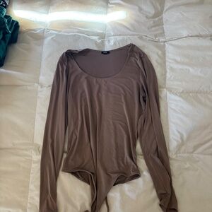 EXPRESS Body Contour Long Sleeve Bodysuit TAN/NUDE